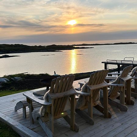 Villa Borgvag - A Unique Seafront Villa In The Heart Of Lofoten Bostad Esterno foto