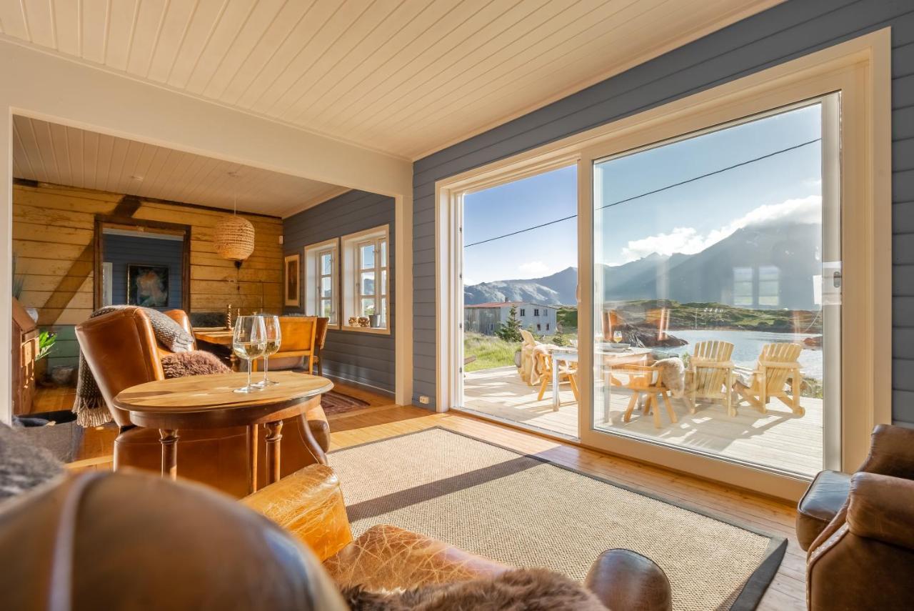 Villa Borgvag - A Unique Seafront Villa In The Heart Of Lofoten Bostad Esterno foto