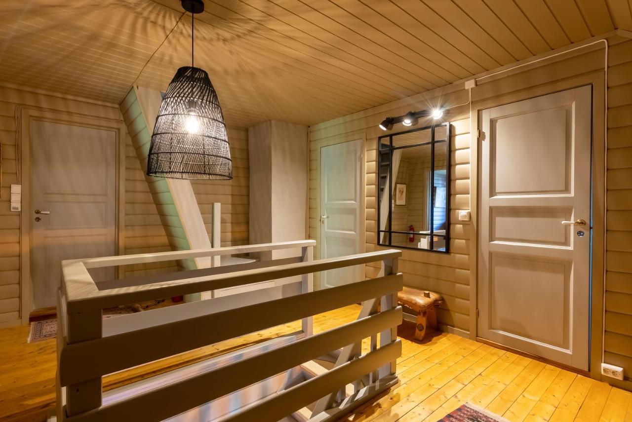 Villa Borgvag - A Unique Seafront Villa In The Heart Of Lofoten Bostad Esterno foto