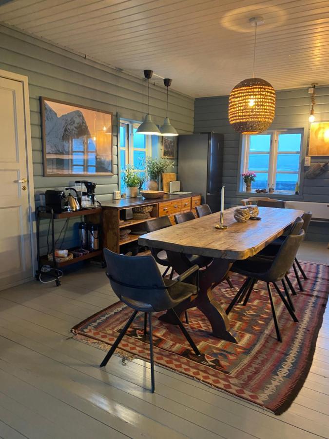 Villa Borgvag - A Unique Seafront Villa In The Heart Of Lofoten Bostad Esterno foto