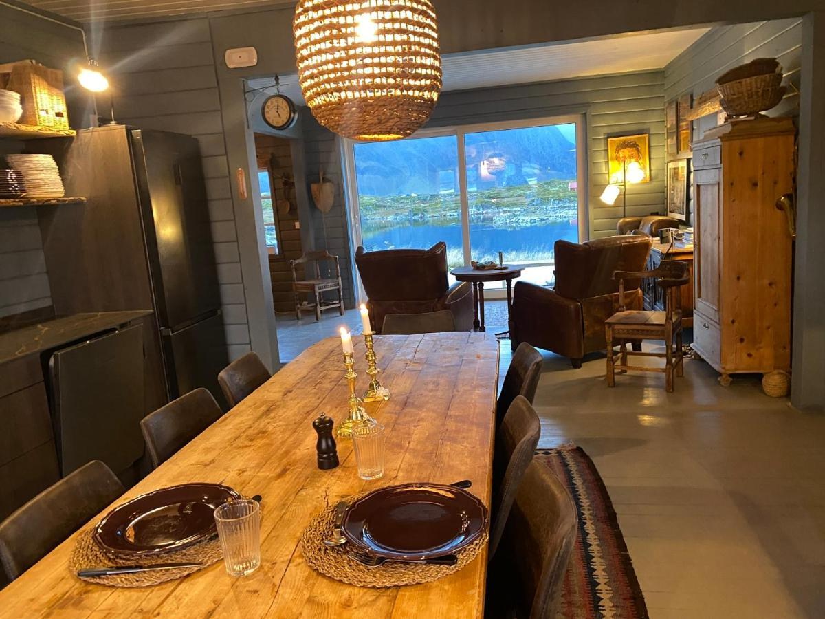 Villa Borgvag - A Unique Seafront Villa In The Heart Of Lofoten Bostad Esterno foto