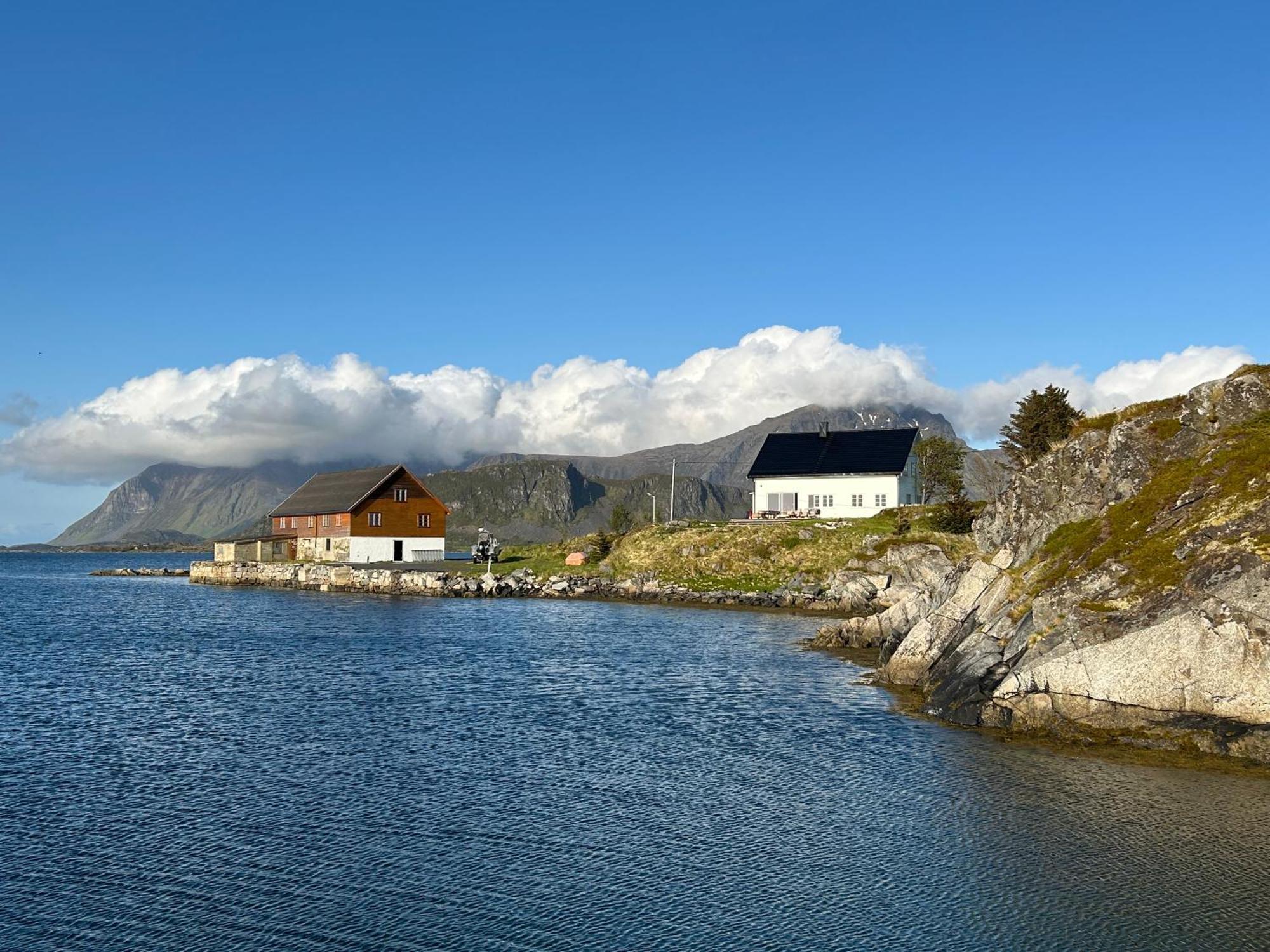Villa Borgvag - A Unique Seafront Villa In The Heart Of Lofoten Bostad Esterno foto